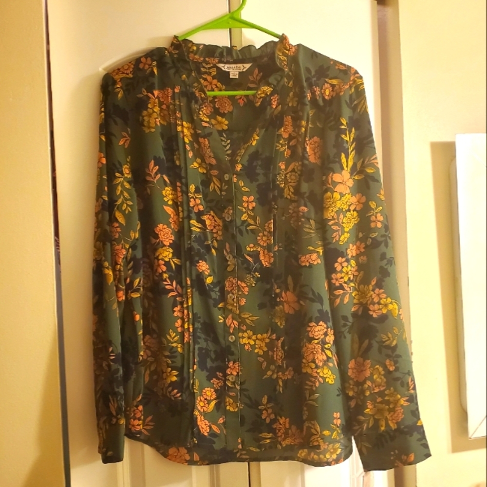 Long sleeve shirt